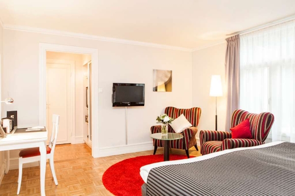 Elite Hotel Savoy